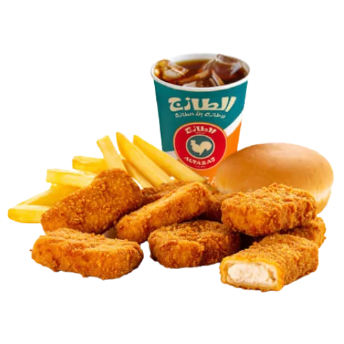 وجبة مسحّب الطازج المكونة من 10 قطع دجاج تقدم مع البطاطس وصوص الثوم والخبز العربي والمشروب